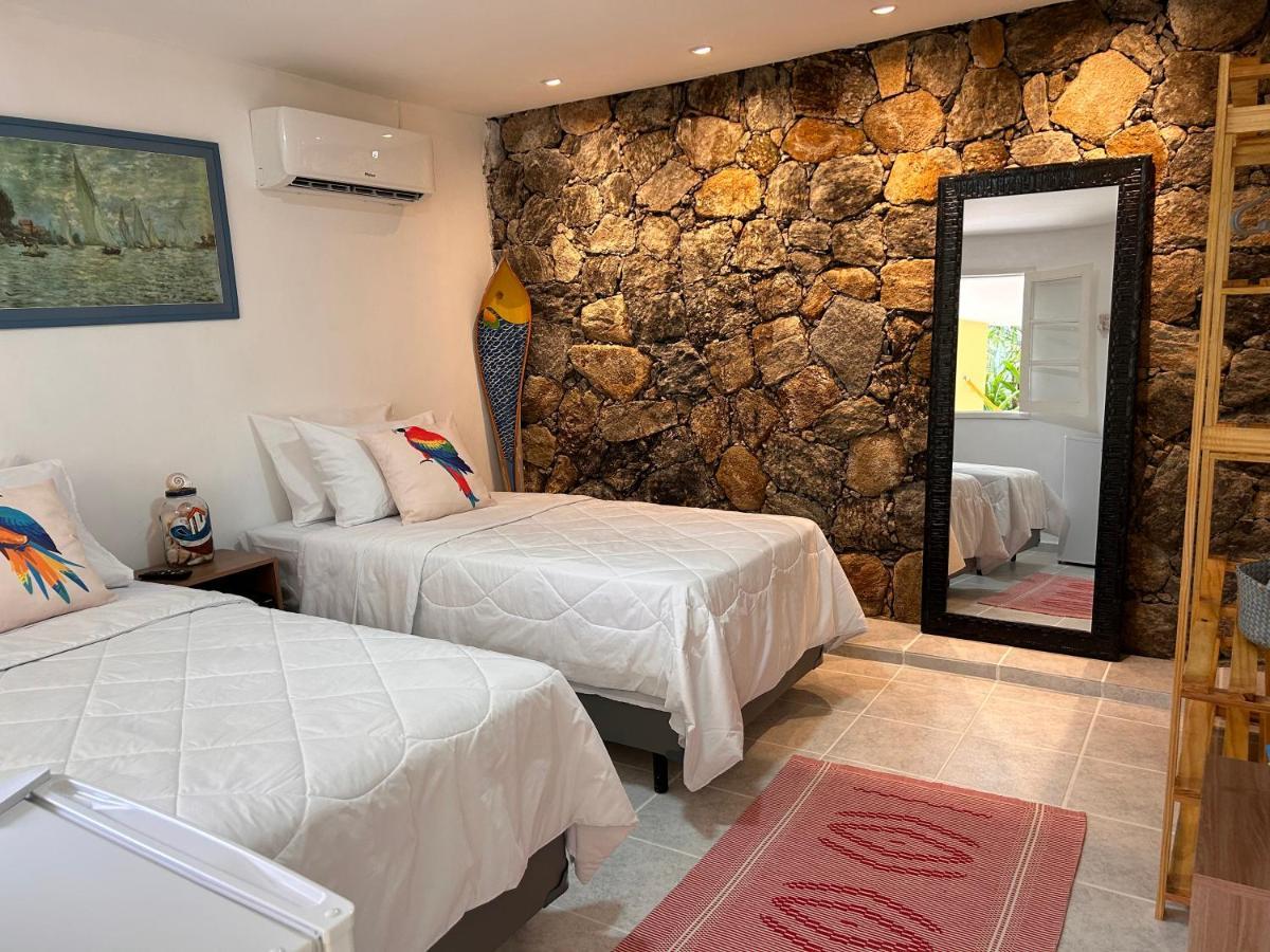 Casa Amarela Acomodação com café da manhã Angra dos Reis Exterior foto